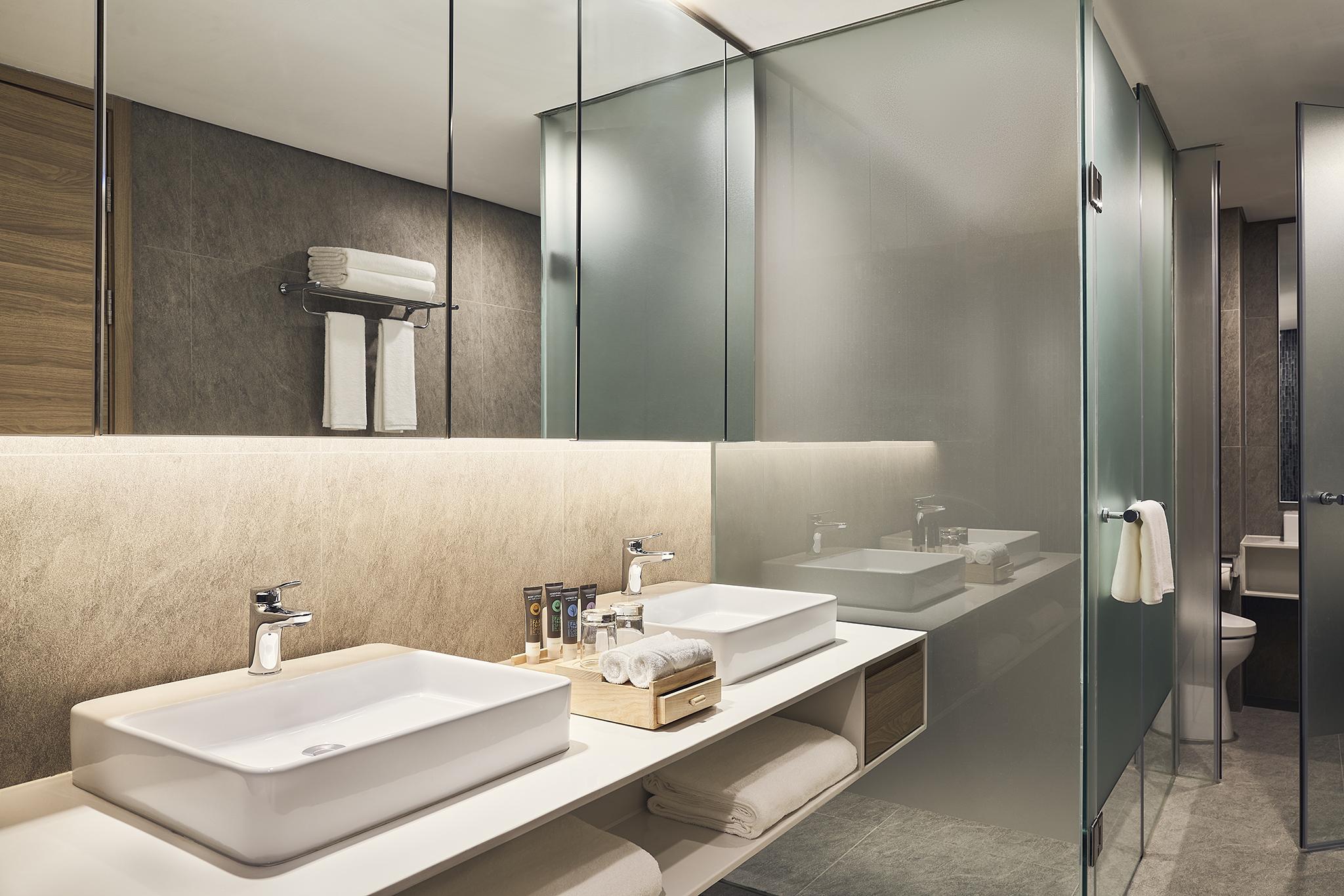 Novotel Hanoi Thai Ha Esterno foto