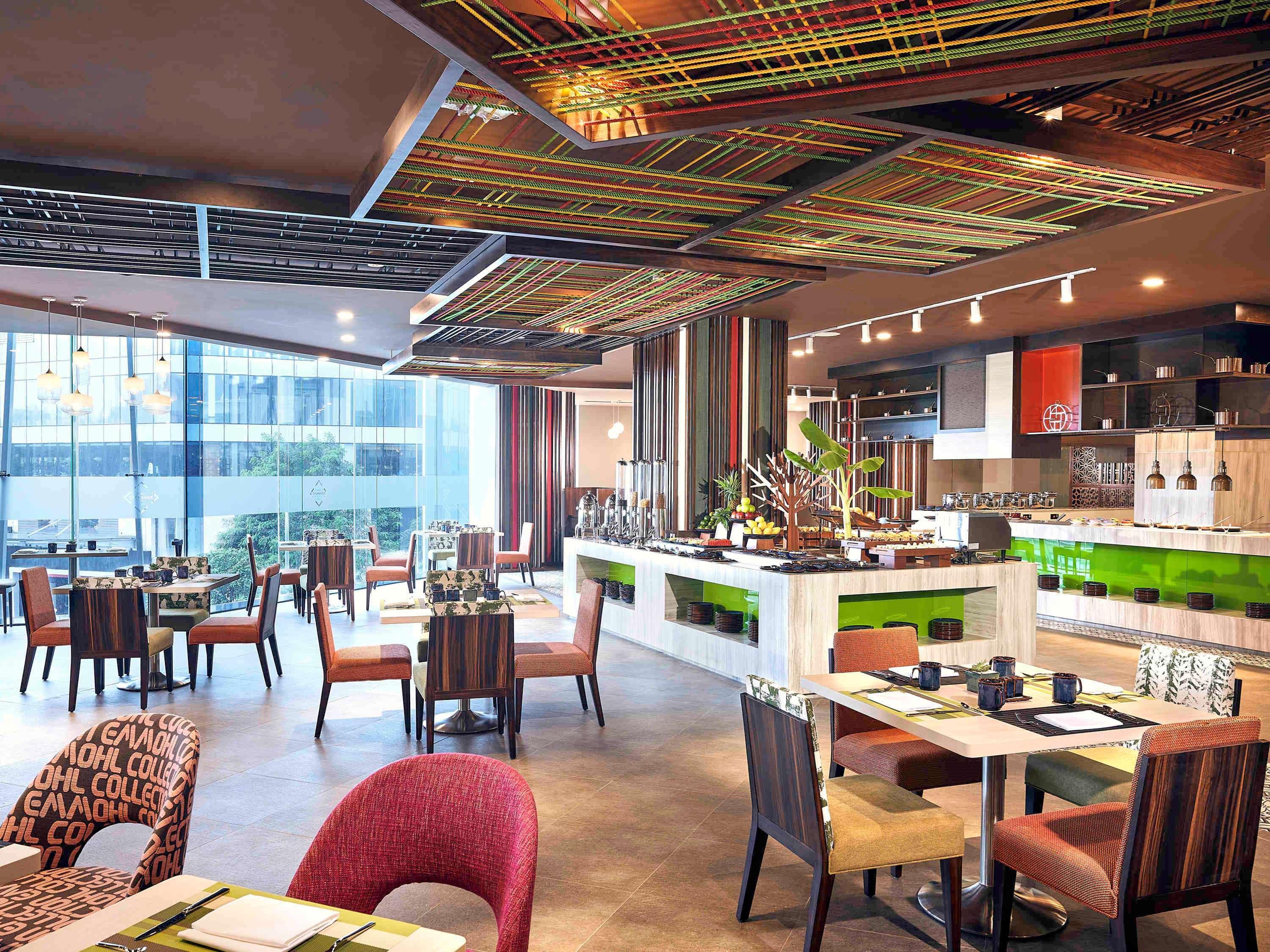 Novotel Hanoi Thai Ha Esterno foto