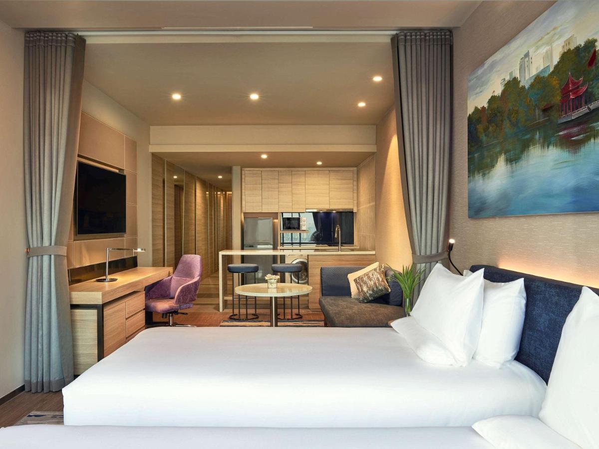 Novotel Hanoi Thai Ha Esterno foto