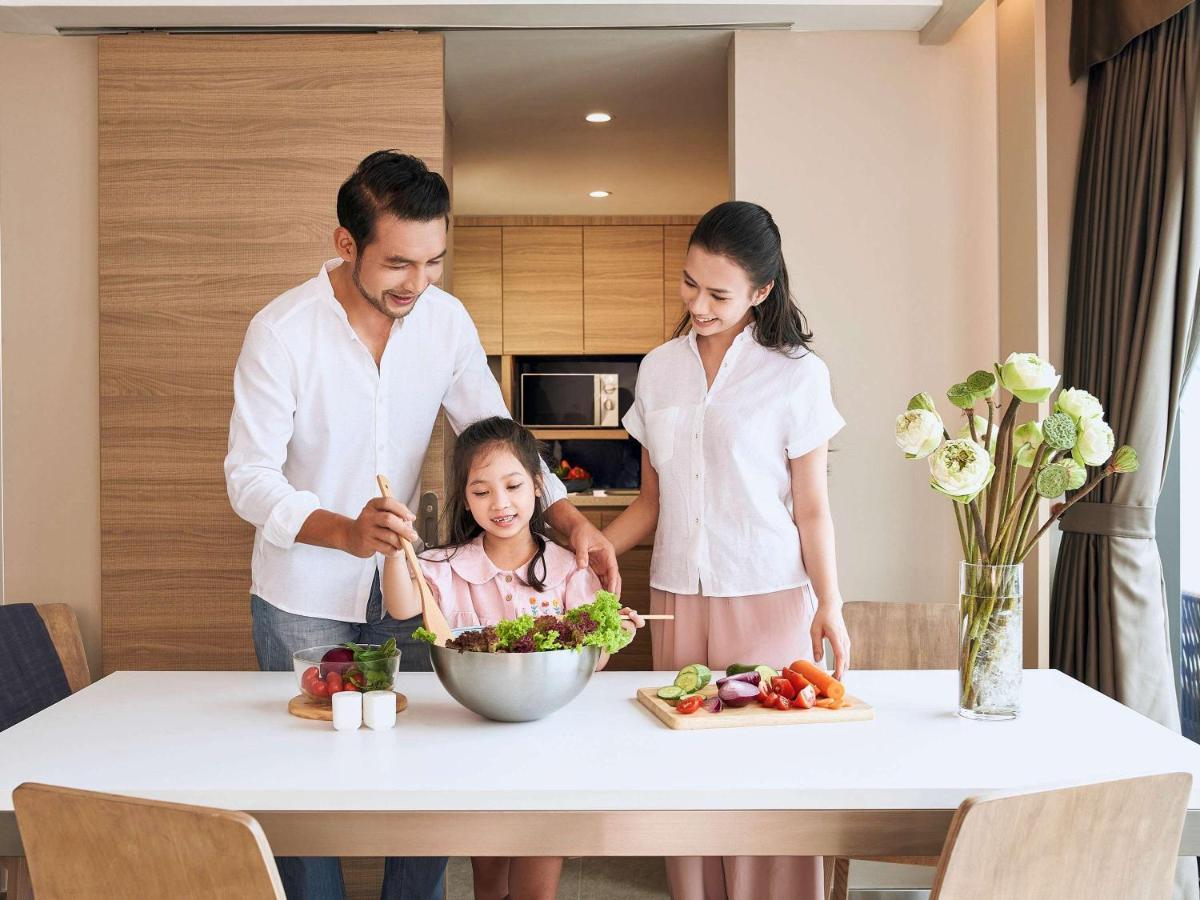 Novotel Hanoi Thai Ha Esterno foto
